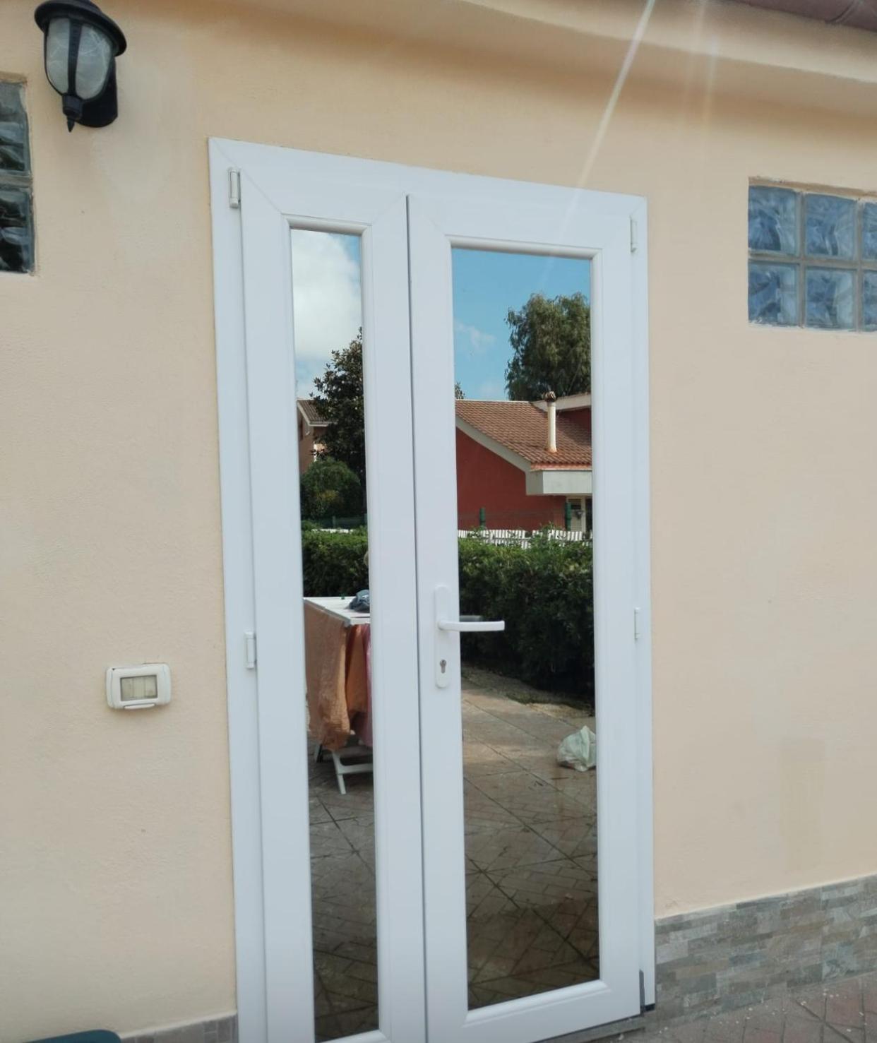 B&B Civitavecchia La Casetta Con Giardino المظهر الخارجي الصورة