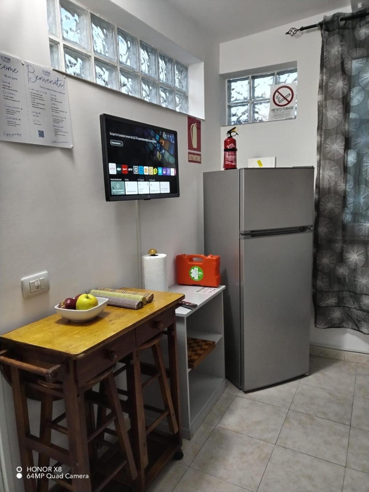 B&B Civitavecchia La Casetta Con Giardino المظهر الخارجي الصورة
